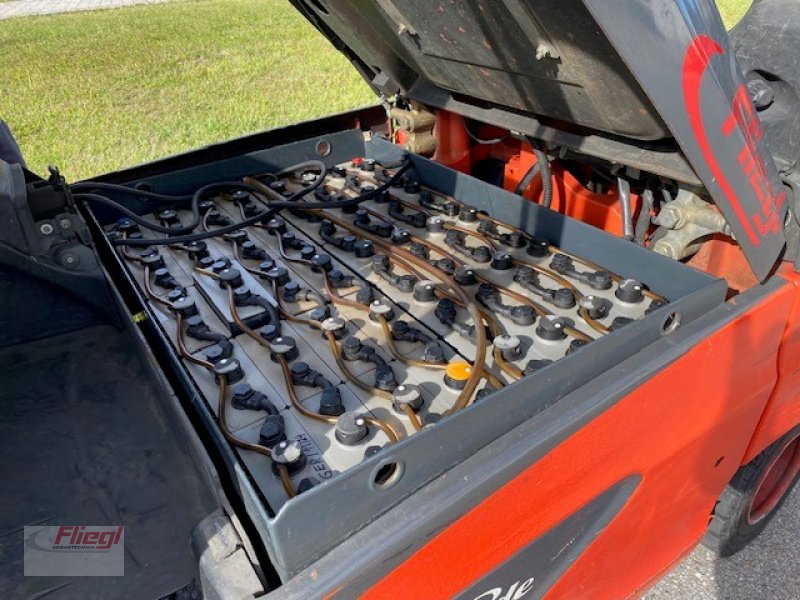 Frontstapler typu Linde E30-01, Gebrauchtmaschine w Mühldorf (Zdjęcie 14)