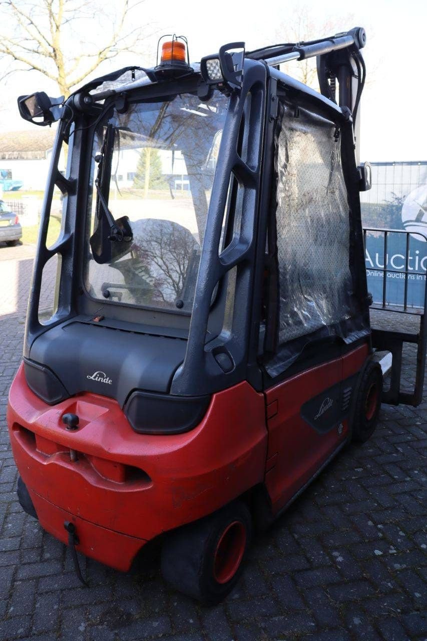 Frontstapler Türe ait Linde E30-01, Gebrauchtmaschine içinde Antwerpen (resim 7)