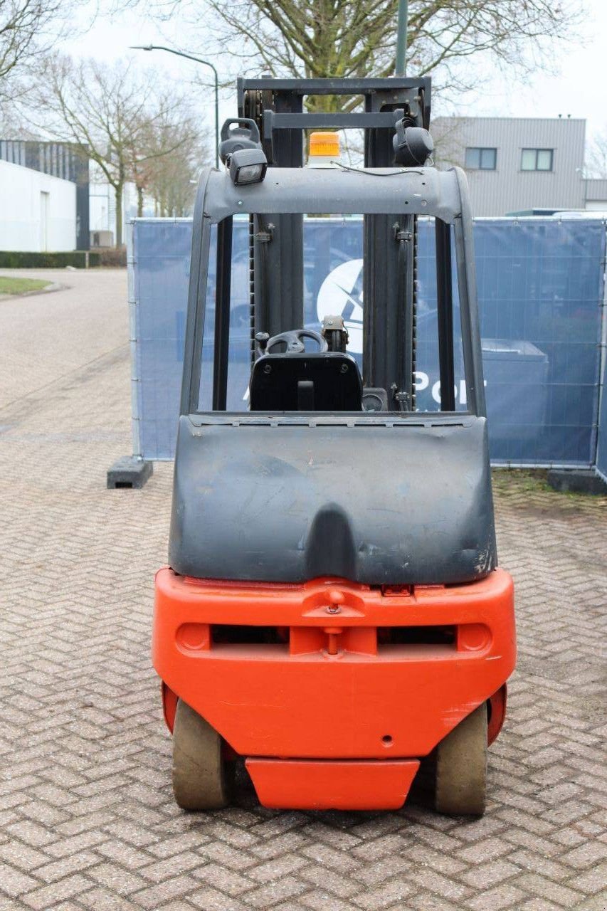 Frontstapler tipa Linde E30-01, Gebrauchtmaschine u Antwerpen (Slika 5)