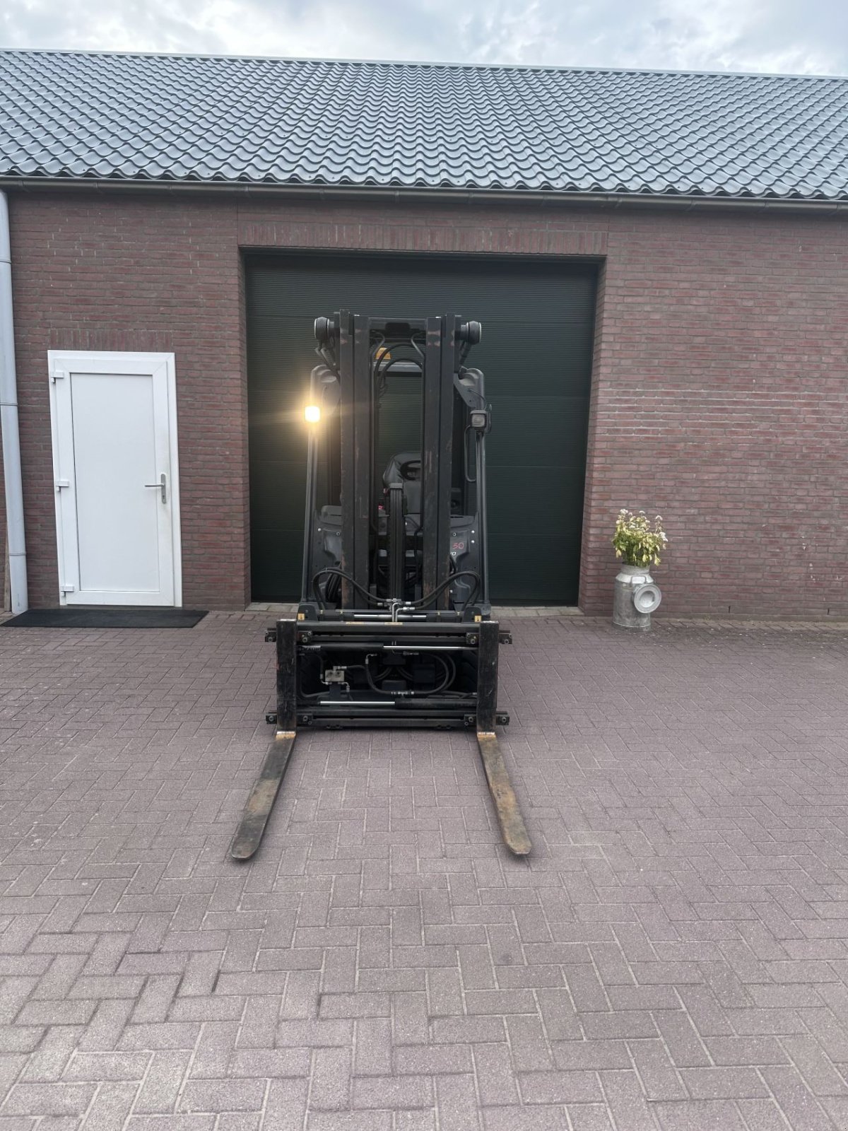 Frontstapler Türe ait Linde E30-01, Gebrauchtmaschine içinde Reusel (resim 2)