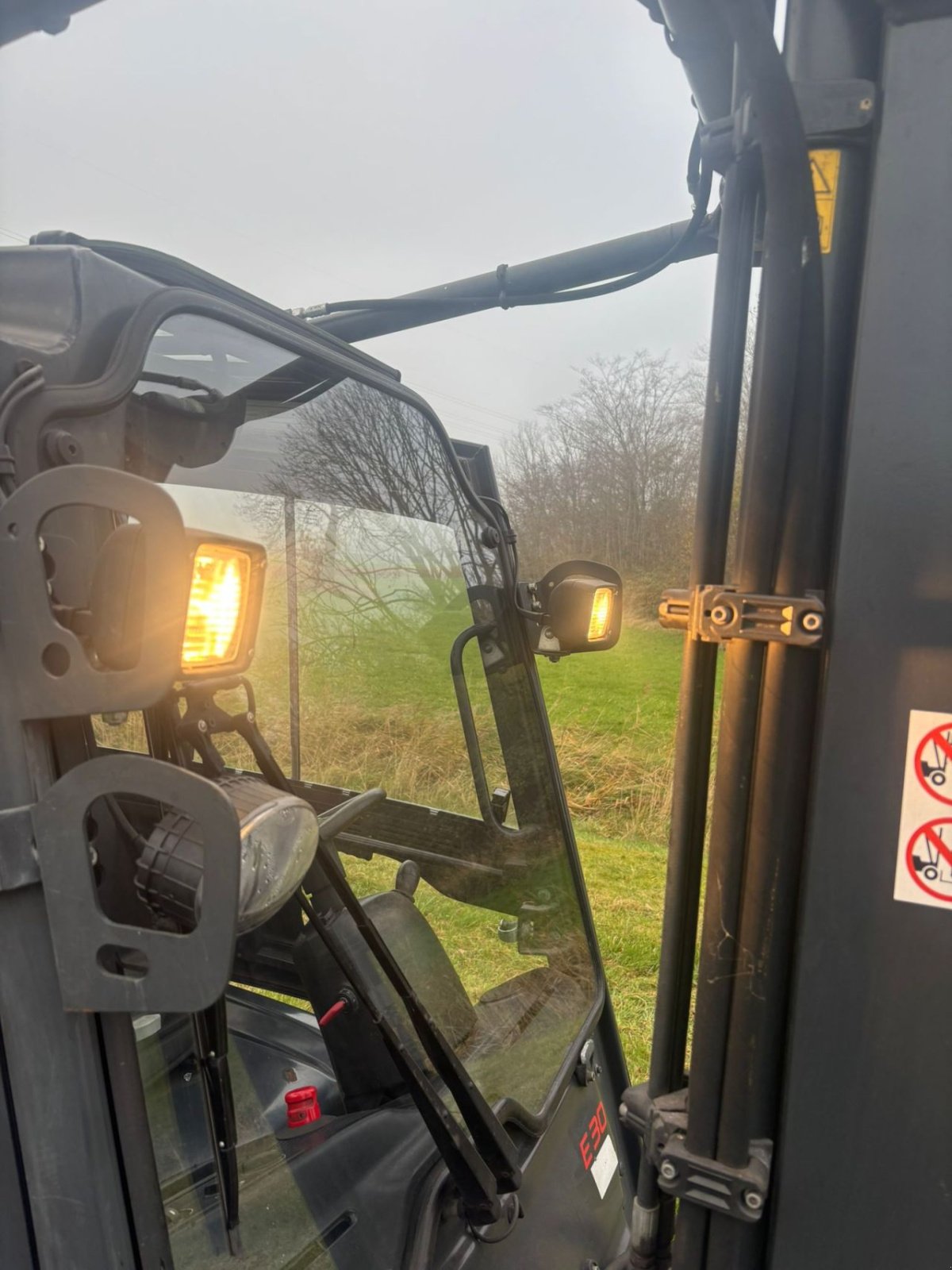 Frontstapler del tipo Linde E30-01, Gebrauchtmaschine In Lelystad (Immagine 10)