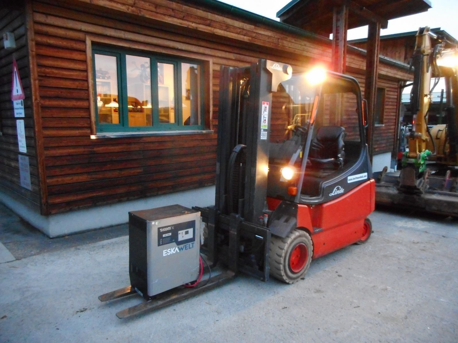 Frontstapler tipa Linde E30-02 / 600 Triplex + SS ( Batterie 2024 ), Gebrauchtmaschine u St. Nikolai ob Draßling (Slika 2)