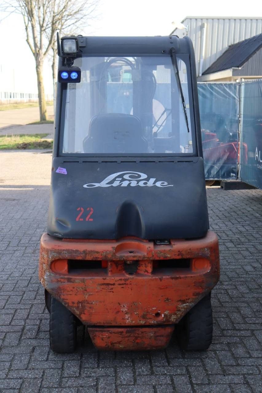 Frontstapler del tipo Linde E30-02, Gebrauchtmaschine In Antwerpen (Immagine 5)