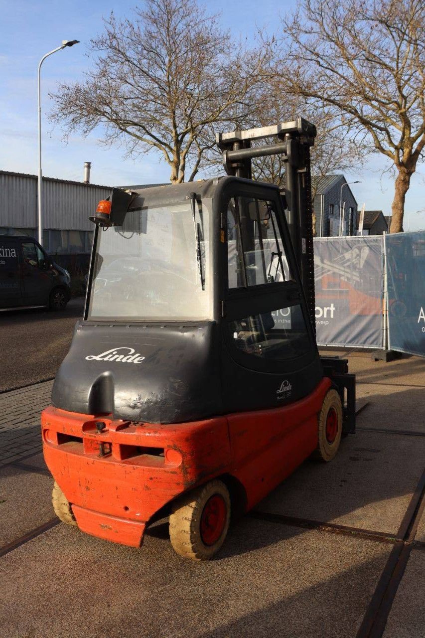 Frontstapler a típus Linde E30-02, Gebrauchtmaschine ekkor: Antwerpen (Kép 7)