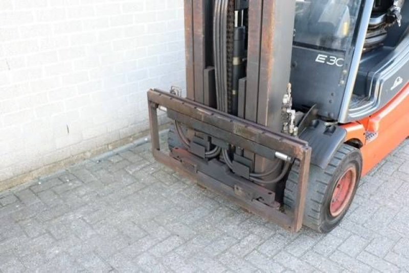 Frontstapler a típus Linde E30-02, Gebrauchtmaschine ekkor: Antwerpen (Kép 11)