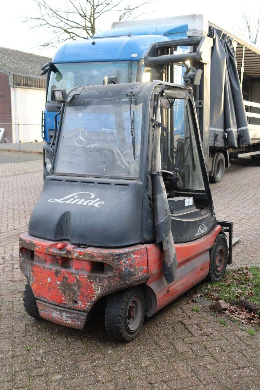 Frontstapler van het type Linde E30/02, Gebrauchtmaschine in Antwerpen (Foto 7)