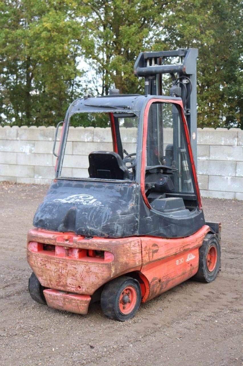 Frontstapler типа Linde E30-02, Gebrauchtmaschine в Antwerpen (Фотография 7)
