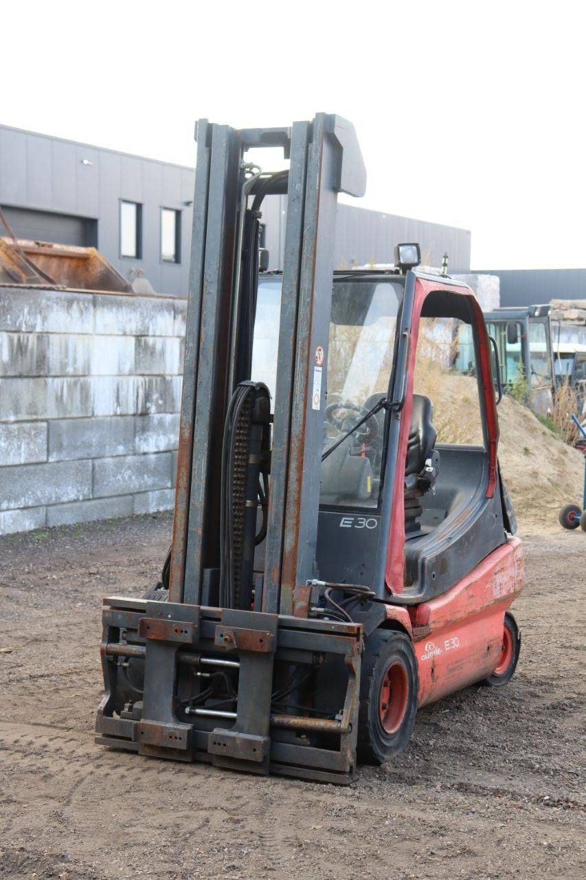 Frontstapler типа Linde E30-02, Gebrauchtmaschine в Antwerpen (Фотография 10)