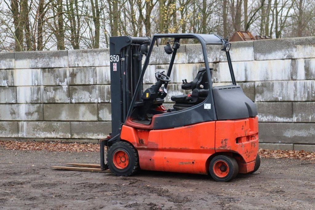 Frontstapler tip Linde E30/03/600, Gebrauchtmaschine in Antwerpen (Poză 3)