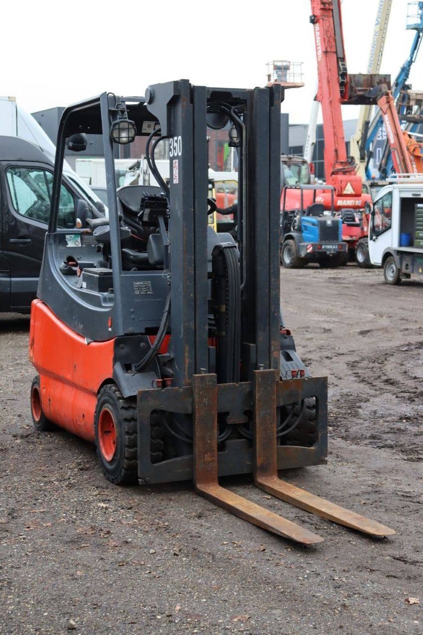 Frontstapler tip Linde E30/03/600, Gebrauchtmaschine in Antwerpen (Poză 8)