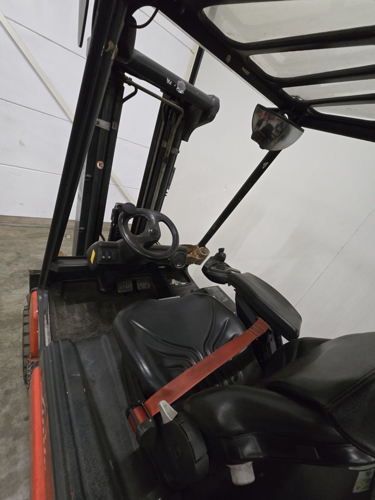 Frontstapler a típus Linde E30-03, Gebrauchtmaschine ekkor: Vlierden (Kép 4)