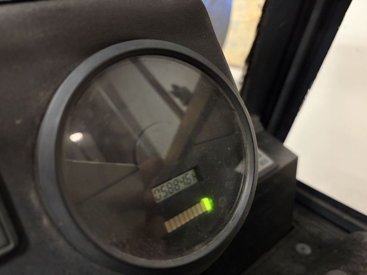 Frontstapler des Typs Linde E30/600-03, Gebrauchtmaschine in Leeuwarden (Bild 4)