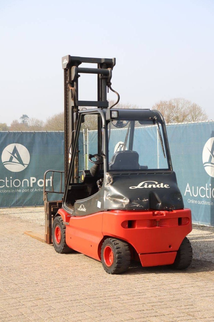 Frontstapler от тип Linde E30, Gebrauchtmaschine в Antwerpen (Снимка 4)