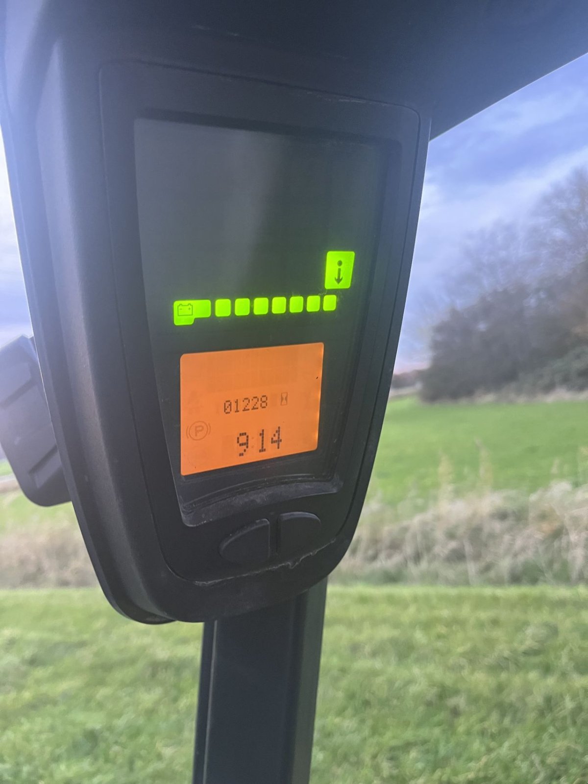 Frontstapler del tipo Linde E30, Gebrauchtmaschine In Lelystad (Immagine 11)