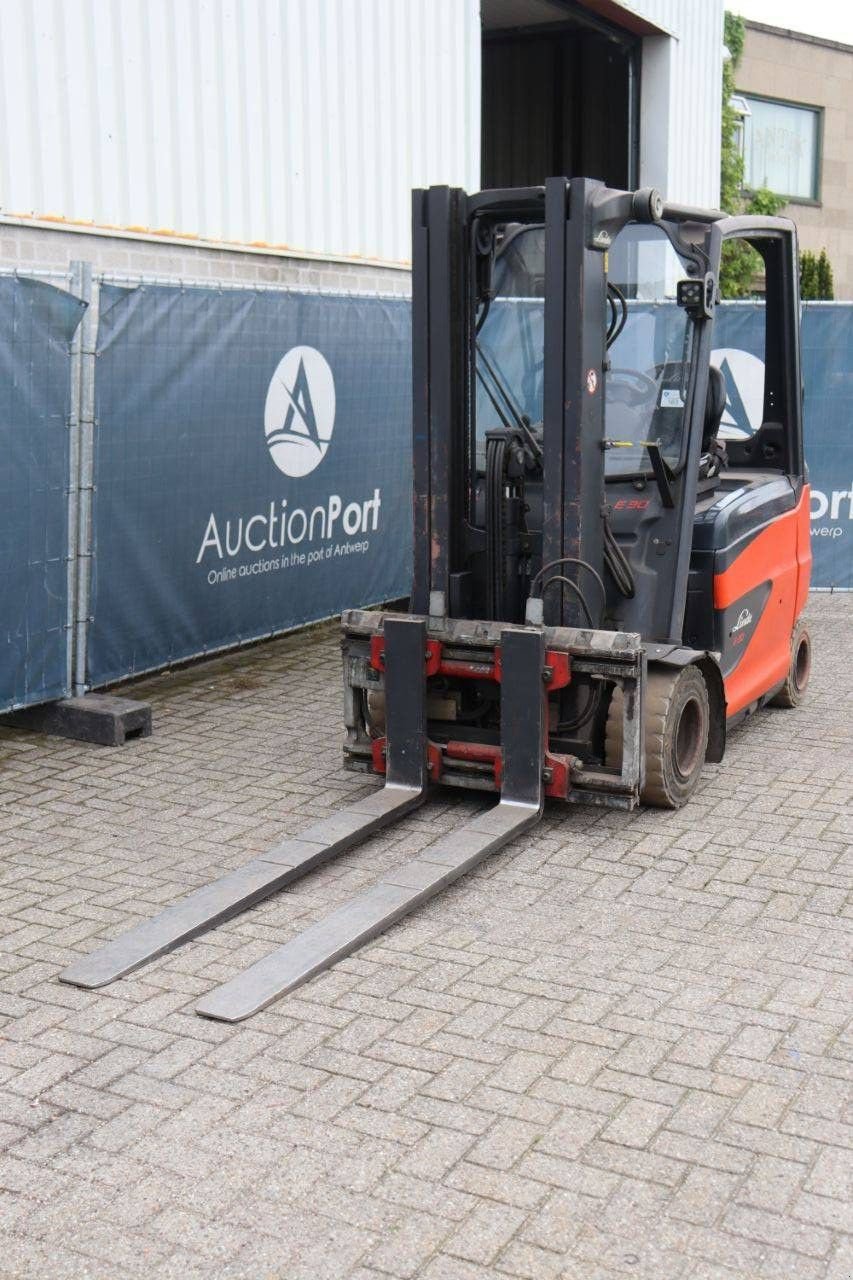 Frontstapler typu Linde E30HL-01/600, Gebrauchtmaschine w Antwerpen (Zdjęcie 10)