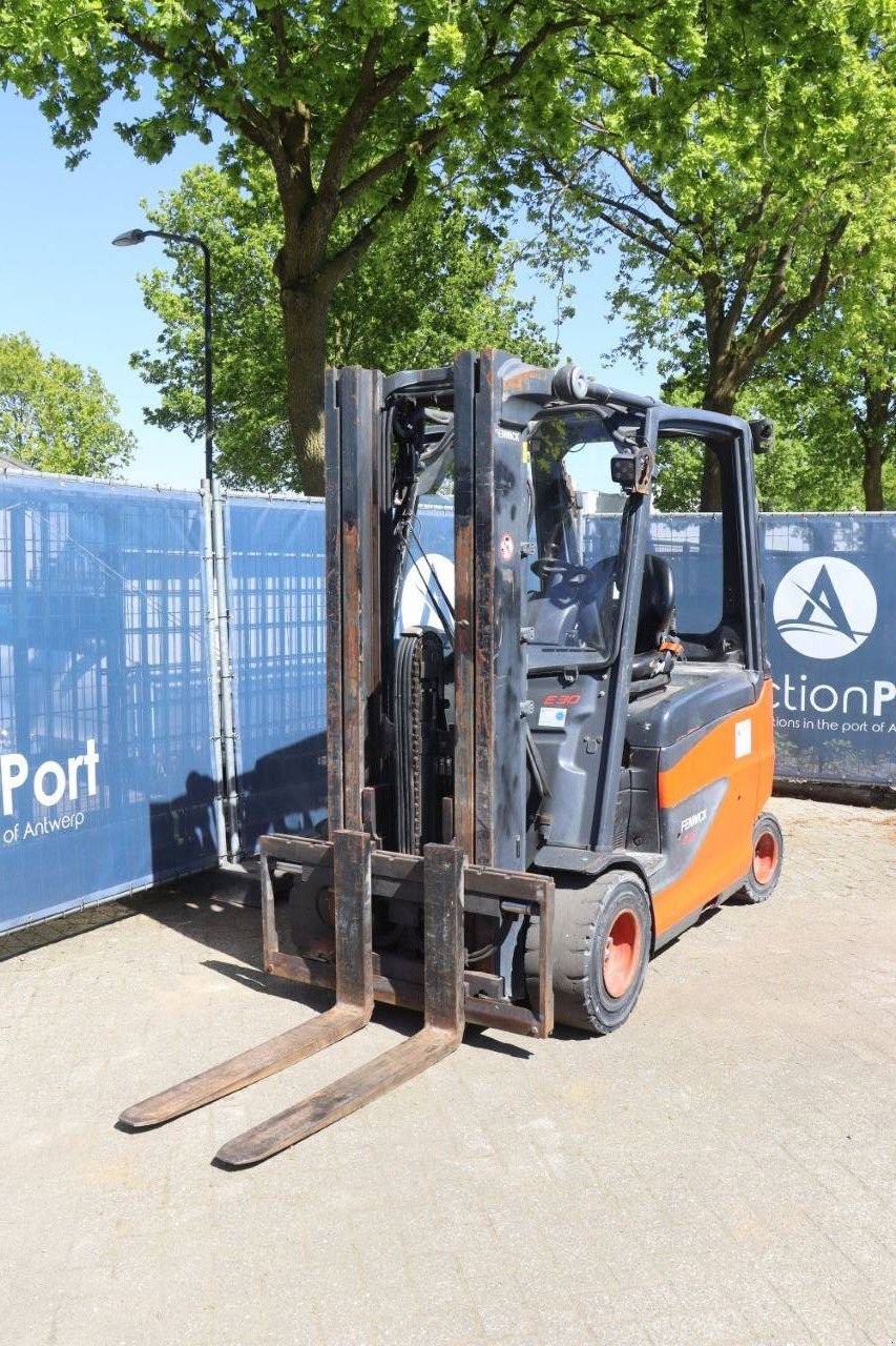 Frontstapler del tipo Linde E30HL-01/600, Gebrauchtmaschine en Antwerpen (Imagen 10)