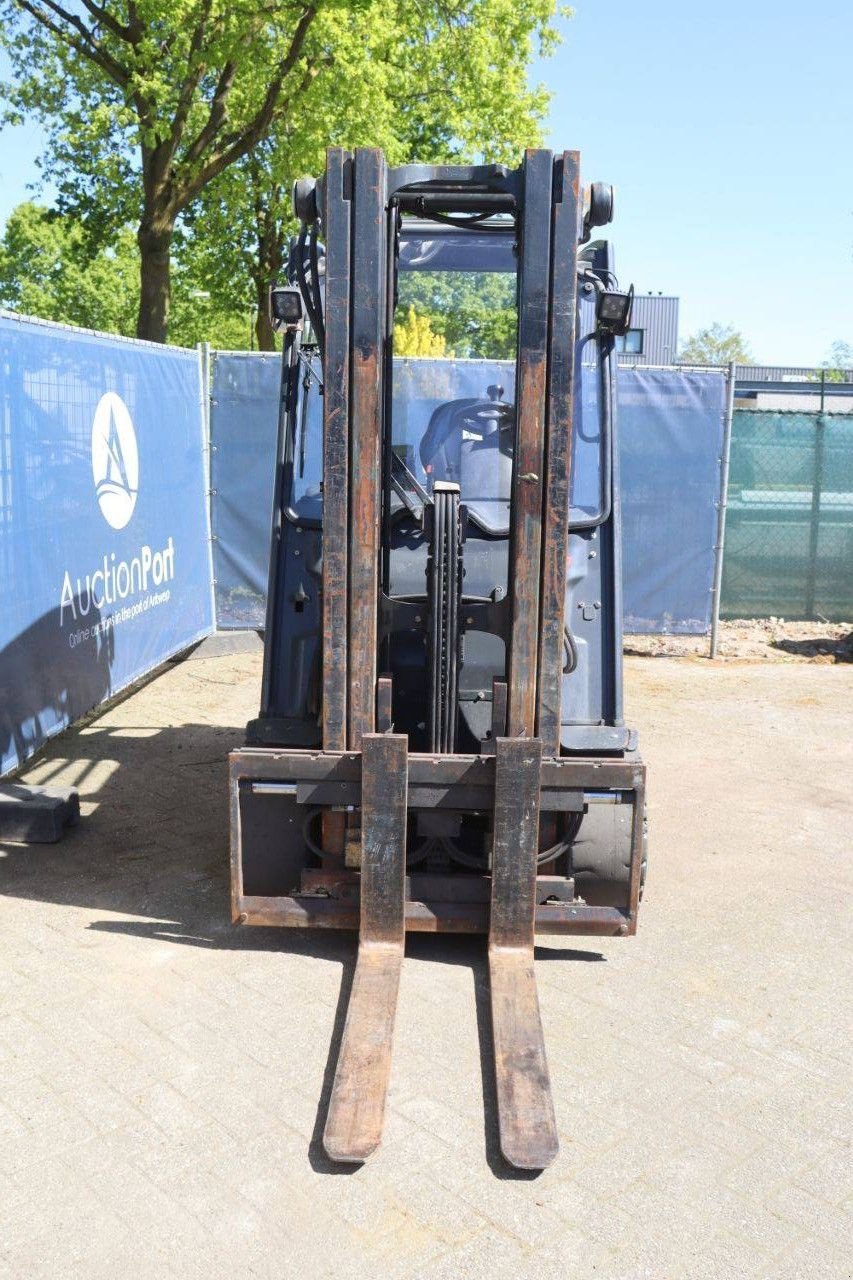 Frontstapler del tipo Linde E30HL-01/600, Gebrauchtmaschine en Antwerpen (Imagen 9)