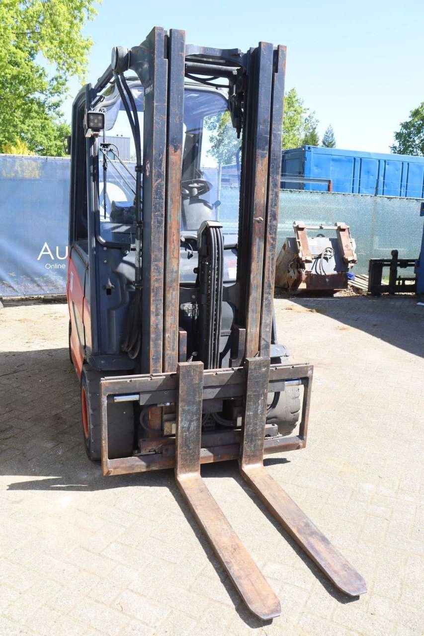 Frontstapler del tipo Linde E30HL-01/600, Gebrauchtmaschine en Antwerpen (Imagen 8)