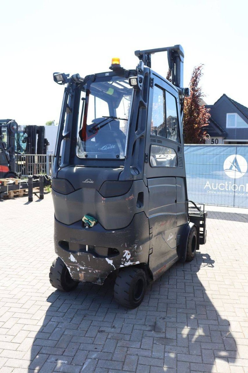 Frontstapler del tipo Linde E30HL-01/600, Gebrauchtmaschine en Antwerpen (Imagen 8)