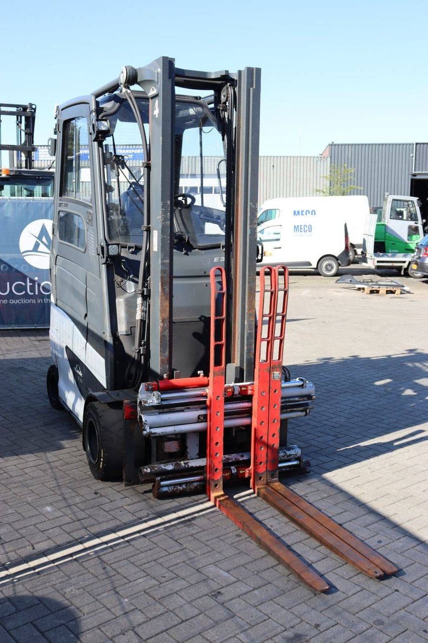 Frontstapler typu Linde E30HL-01/600, Gebrauchtmaschine w Antwerpen (Zdjęcie 9)