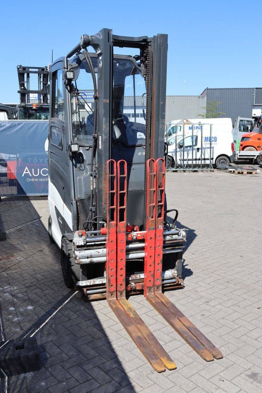 Frontstapler a típus Linde E30HL-01/600, Gebrauchtmaschine ekkor: Antwerpen (Kép 8)