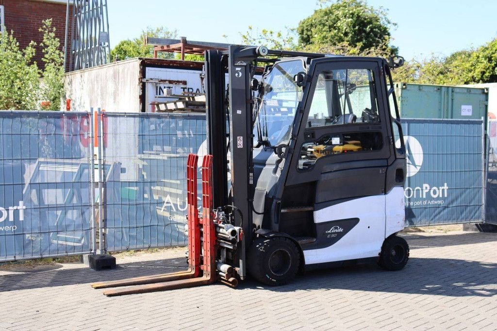 Frontstapler a típus Linde E30HL-01/600, Gebrauchtmaschine ekkor: Antwerpen (Kép 10)