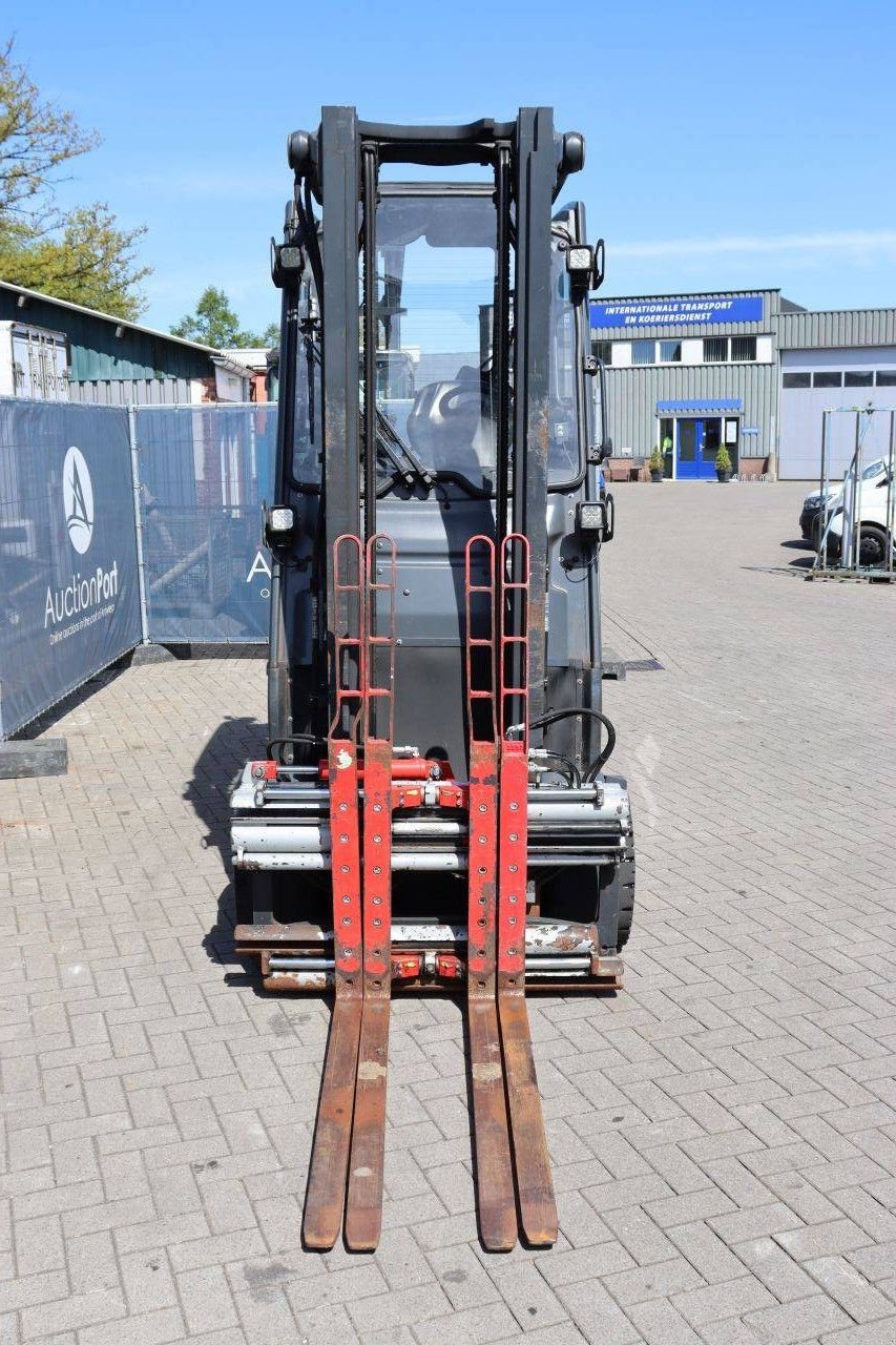 Frontstapler du type Linde E30HL-01/600, Gebrauchtmaschine en Antwerpen (Photo 10)