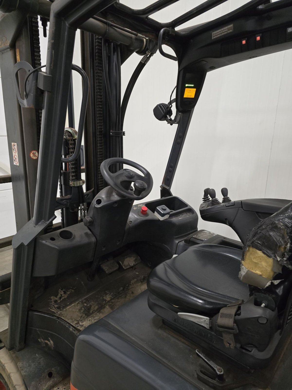 Frontstapler of the type Linde E30HL-01/600, Gebrauchtmaschine in Vlierden (Picture 4)