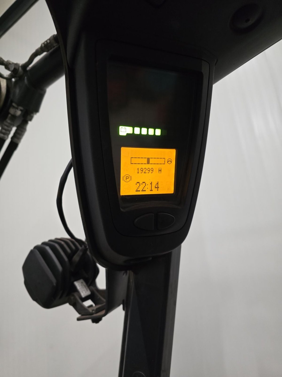 Frontstapler of the type Linde E30HL-01/600, Gebrauchtmaschine in Vlierden (Picture 2)