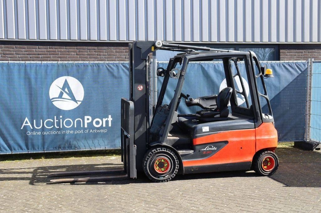 Frontstapler типа Linde E30L-01, Gebrauchtmaschine в Antwerpen (Фотография 1)