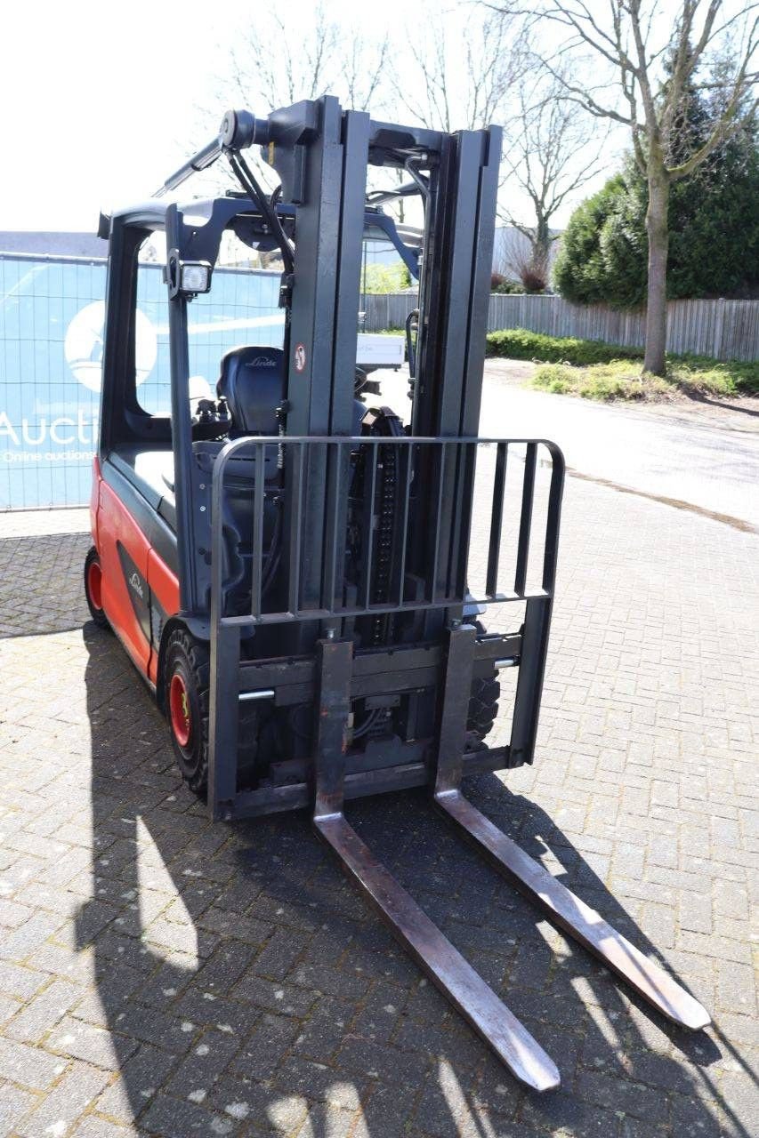 Frontstapler типа Linde E30L-01, Gebrauchtmaschine в Antwerpen (Фотография 8)