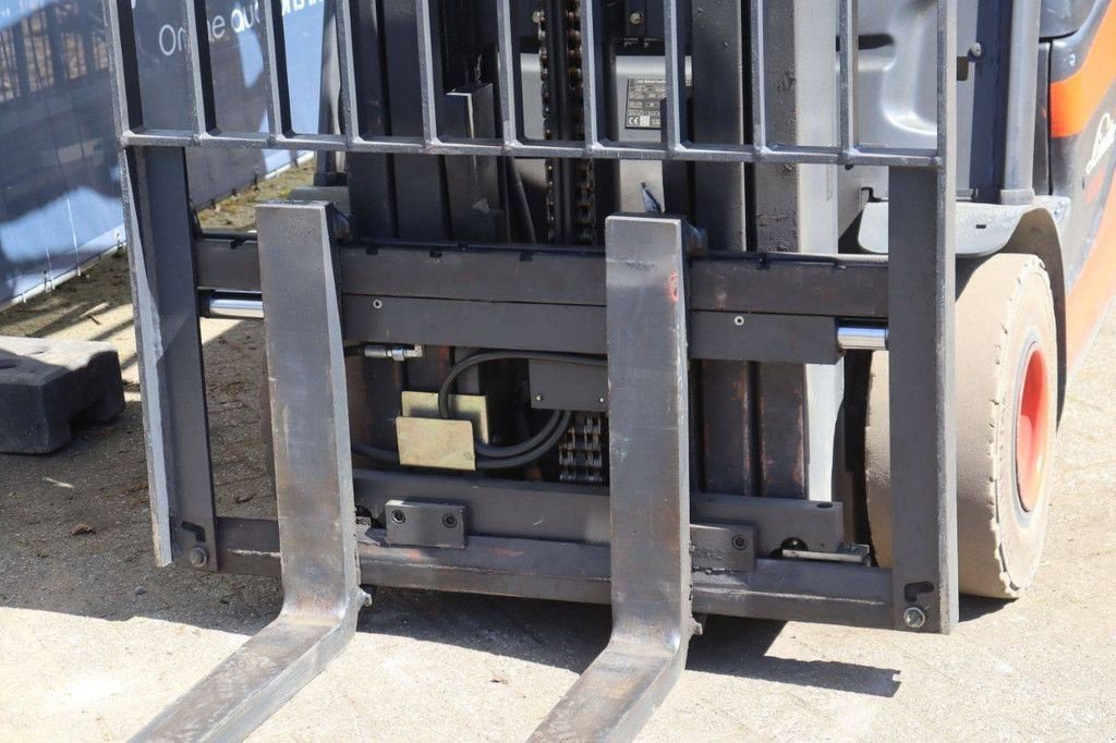 Frontstapler typu Linde E30L-01, Gebrauchtmaschine v Antwerpen (Obrázok 11)