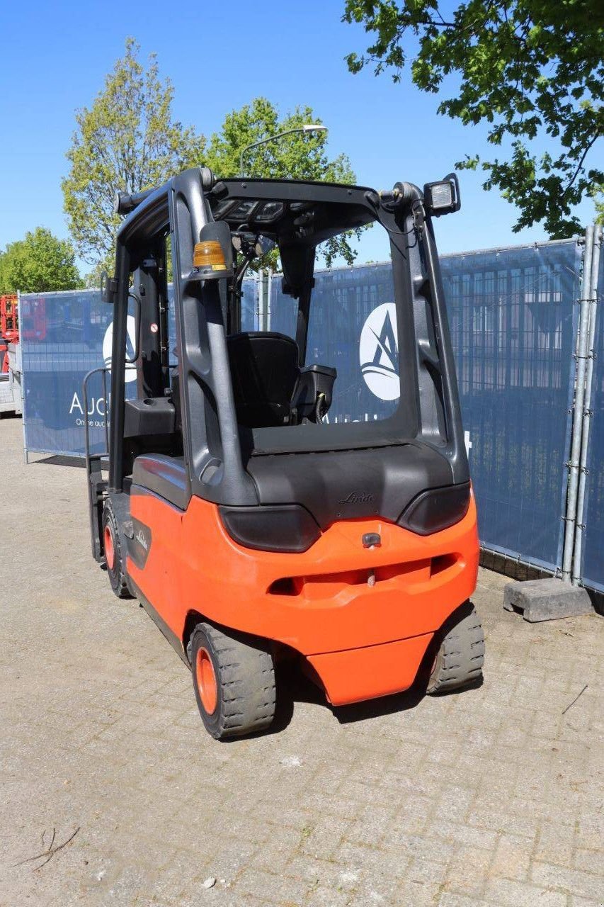Frontstapler типа Linde E30L-01, Gebrauchtmaschine в Antwerpen (Фотография 4)