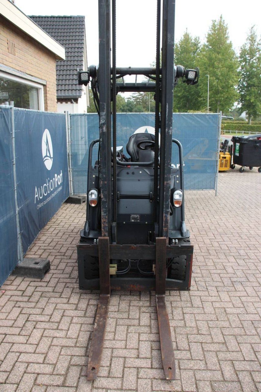 Frontstapler of the type Linde E30RHL-01/600, Gebrauchtmaschine in Antwerpen (Picture 8)