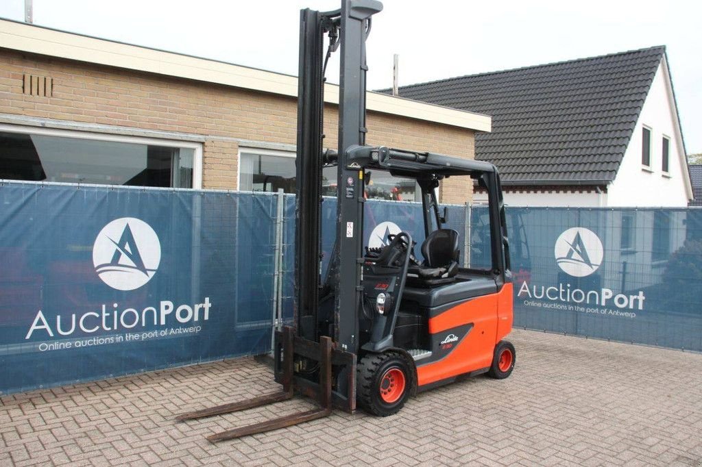 Frontstapler of the type Linde E30RHL-01/600, Gebrauchtmaschine in Antwerpen (Picture 9)