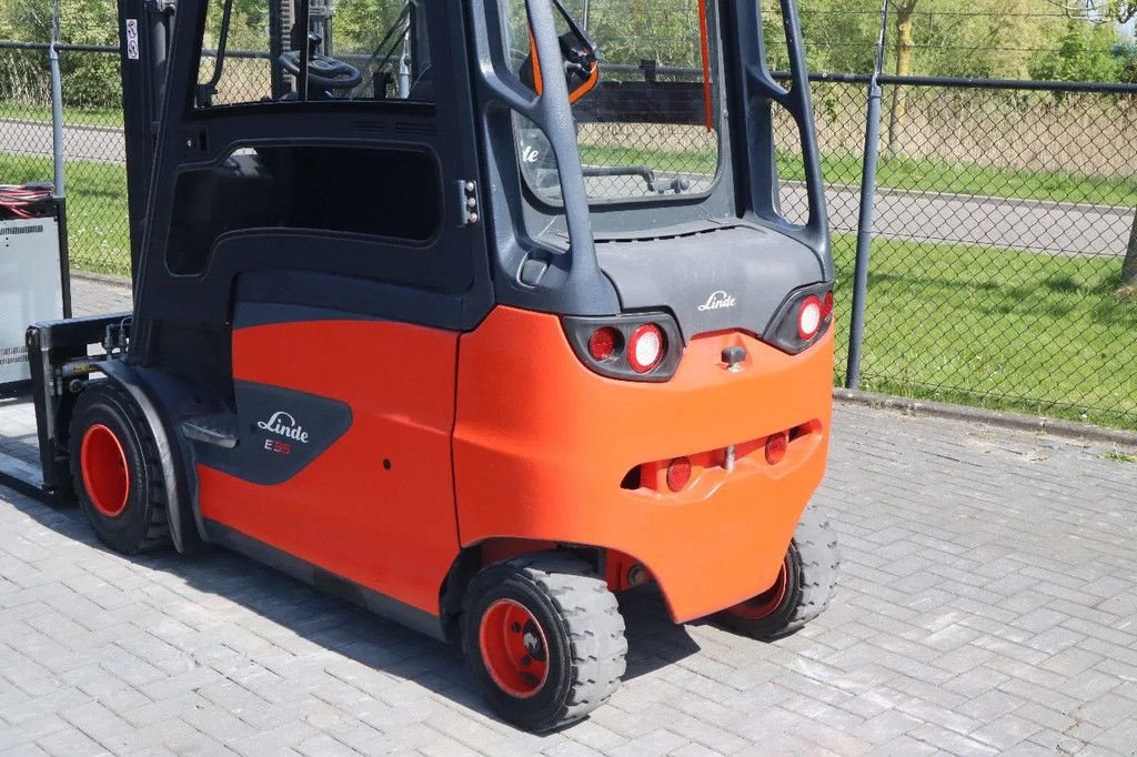 Frontstapler of the type Linde E35 HL-01 SIDESHIFT POSITIONERS LOW HOURS, Gebrauchtmaschine in Marknesse (Picture 10)