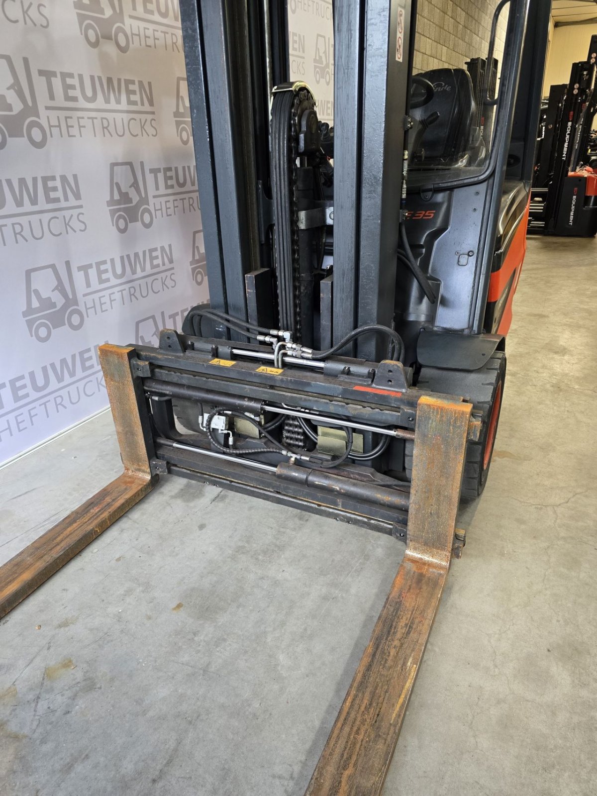 Frontstapler типа Linde E35, Gebrauchtmaschine в Vlierden (Фотография 4)