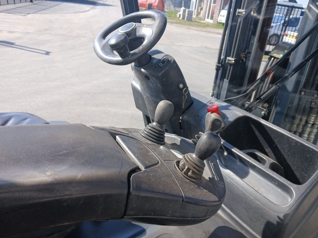 Frontstapler del tipo Linde E35, Gebrauchtmaschine en Swifterbant (Imagen 7)