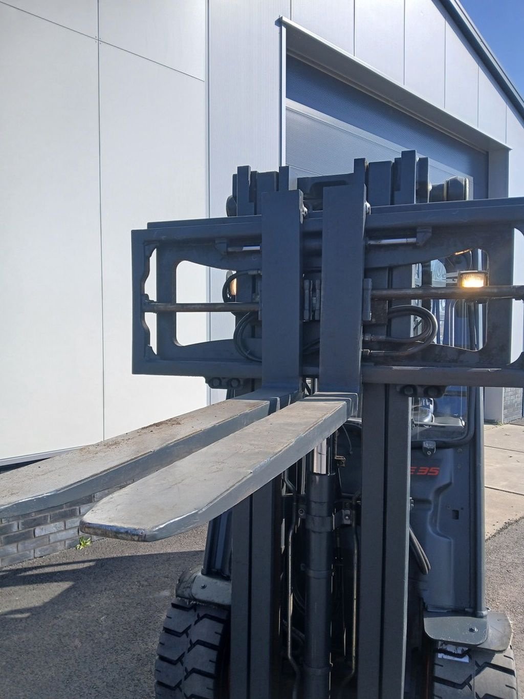 Frontstapler del tipo Linde E35, Gebrauchtmaschine en Swifterbant (Imagen 4)