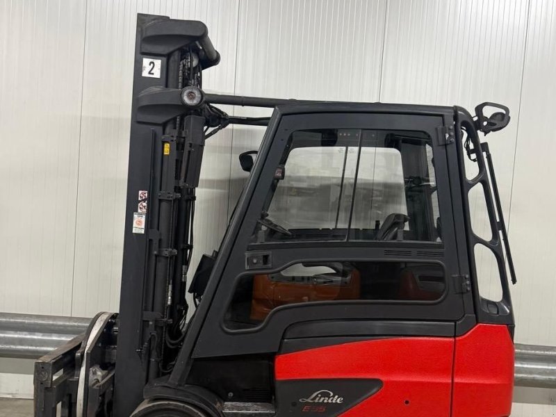 Frontstapler tip Linde E35HL-01, Gebrauchtmaschine in Vianen (Poză 1)