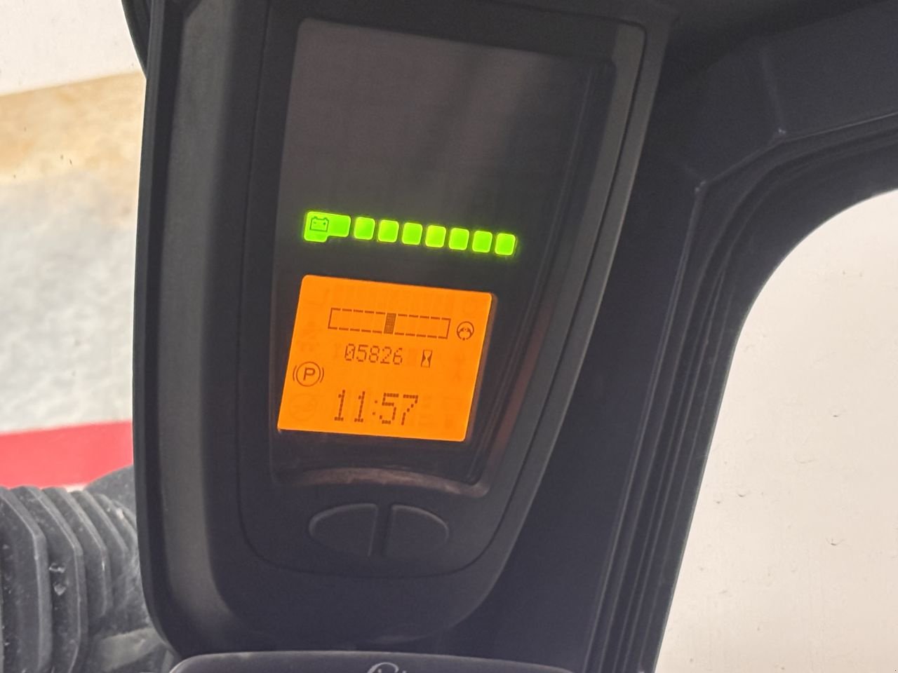 Frontstapler za tip Linde E35HL-387, Gebrauchtmaschine u Leeuwarden (Slika 5)