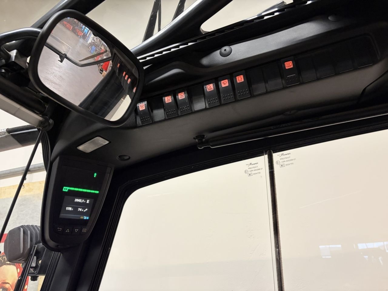 Frontstapler tip Linde E35HL-387, Gebrauchtmaschine in Leeuwarden (Poză 10)