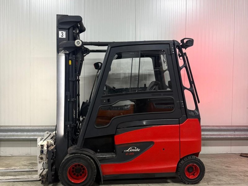 Frontstapler du type Linde E35HL, Gebrauchtmaschine en Vianen (Photo 1)