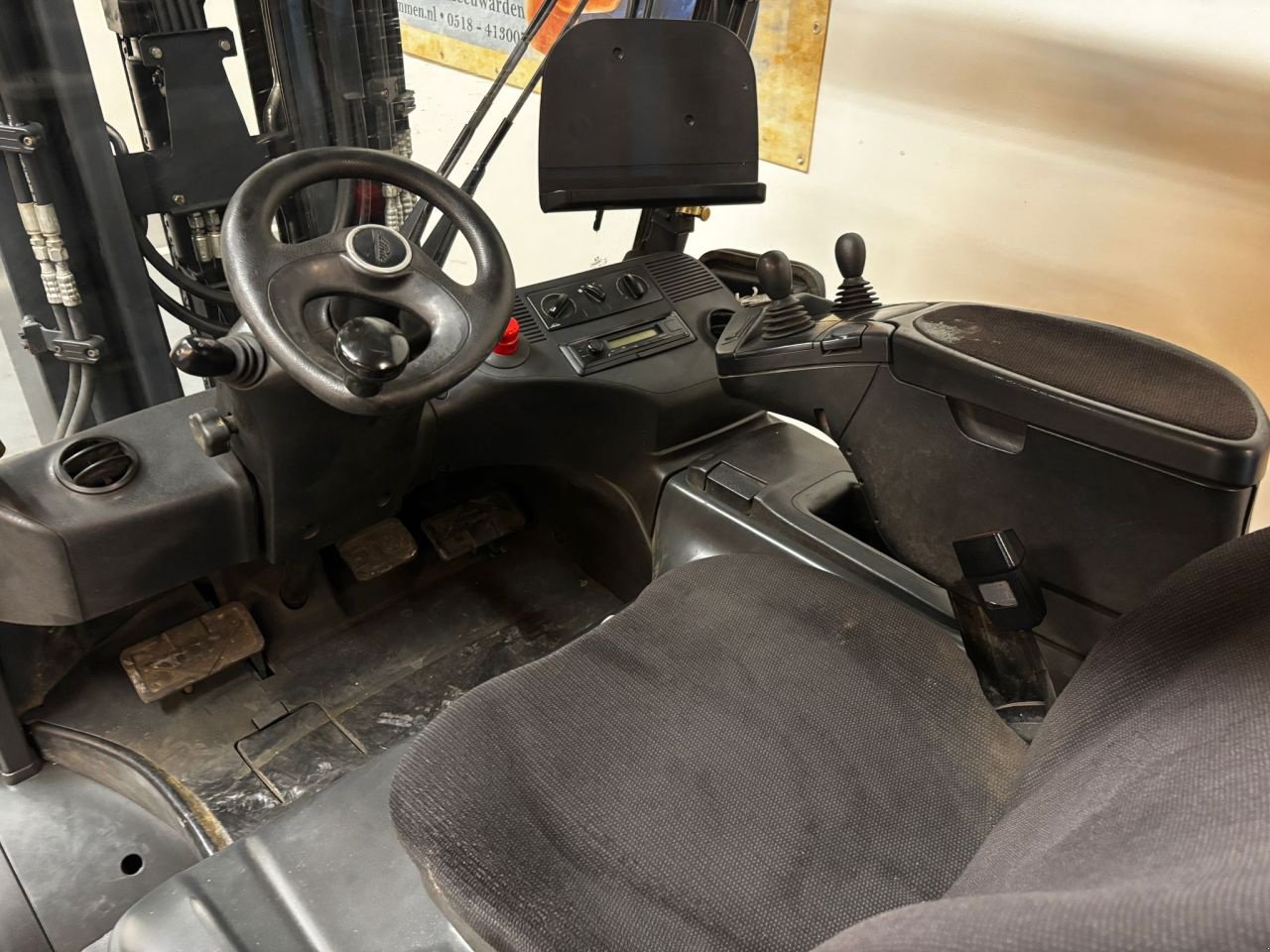 Frontstapler typu Linde E35L, Gebrauchtmaschine v Leeuwarden (Obrázek 3)