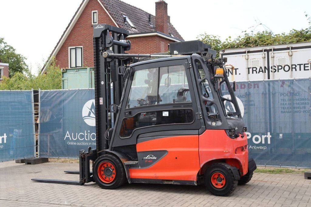 Frontstapler del tipo Linde E40HL-01/600, Gebrauchtmaschine en Antwerpen (Imagen 3)