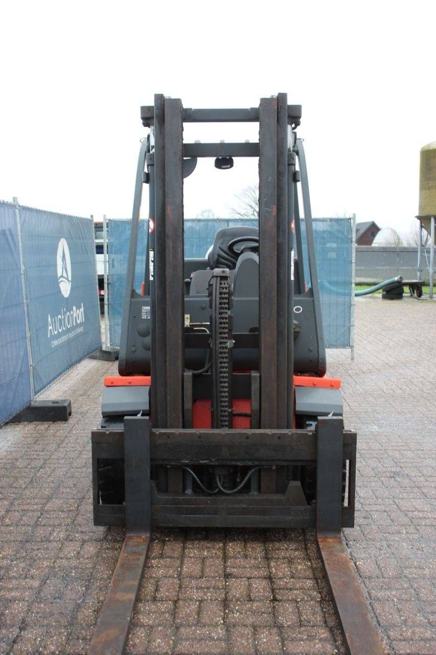 Frontstapler del tipo Linde E40P, Gebrauchtmaschine In Antwerpen (Immagine 8)