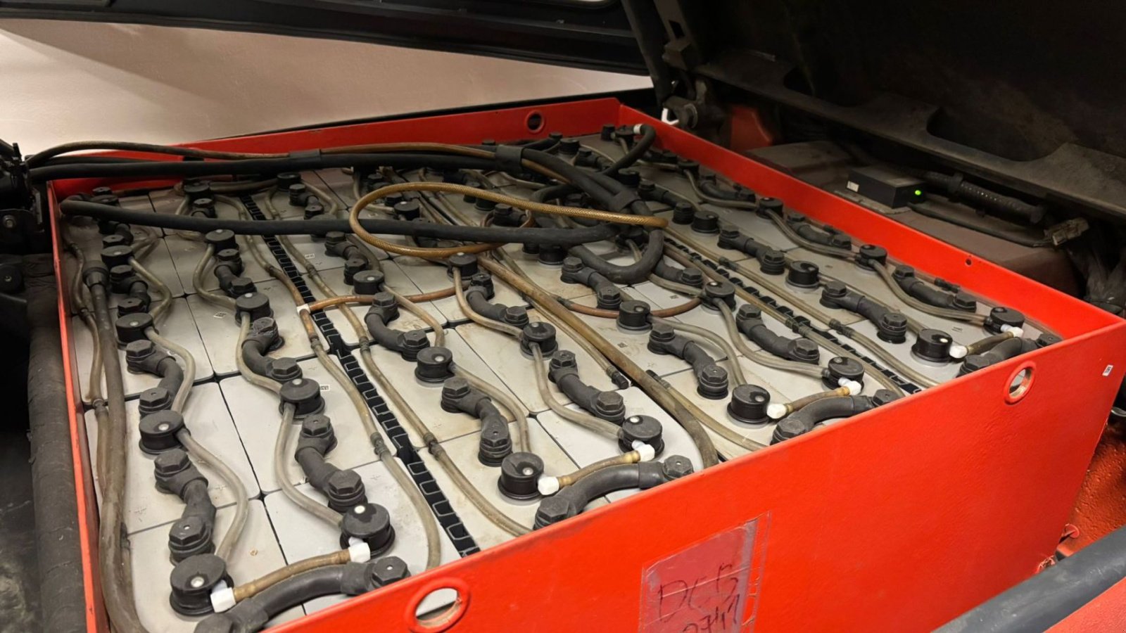 Frontstapler za tip Linde E50HL-01/600, Gebrauchtmaschine u Leeuwarden (Slika 9)