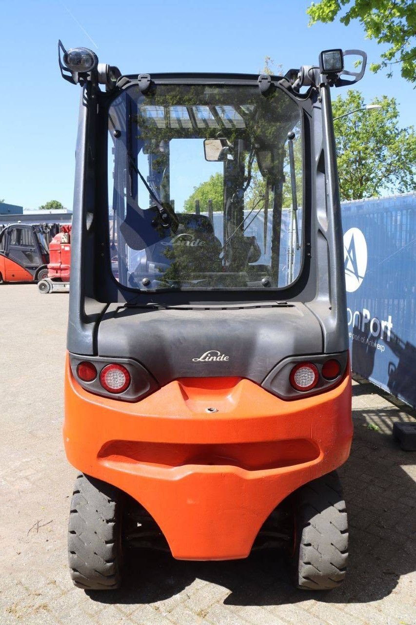 Frontstapler van het type Linde E50HL-01/600, Gebrauchtmaschine in Antwerpen (Foto 4)