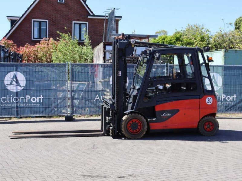 Frontstapler del tipo Linde E50HL-01/600, Gebrauchtmaschine en Antwerpen (Imagen 1)