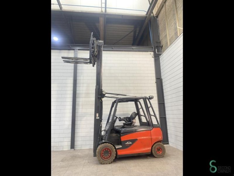 Frontstapler typu Linde E50HL-01, Gebrauchtmaschine v Wijchen (Obrázek 8)